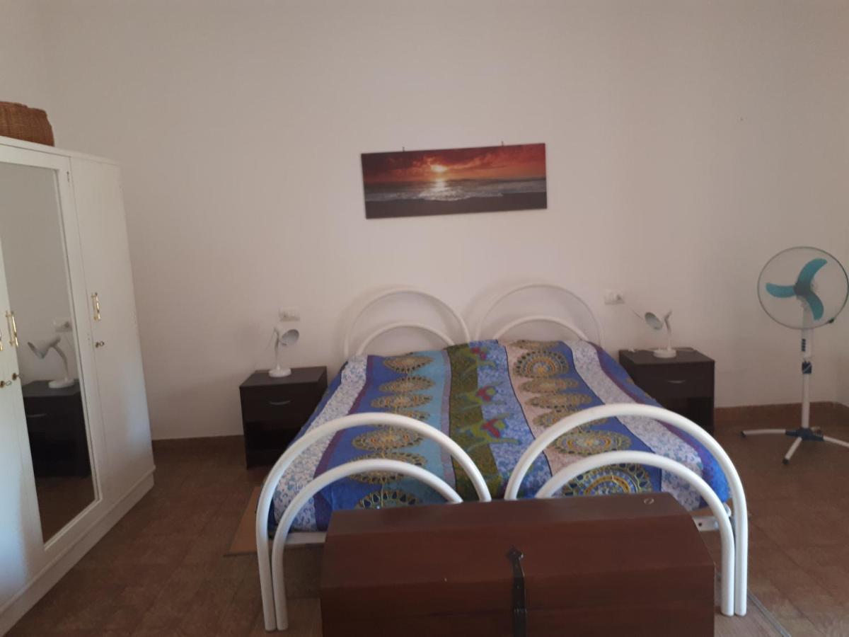 Mari Pintau Hotel Каляри Екстериор снимка