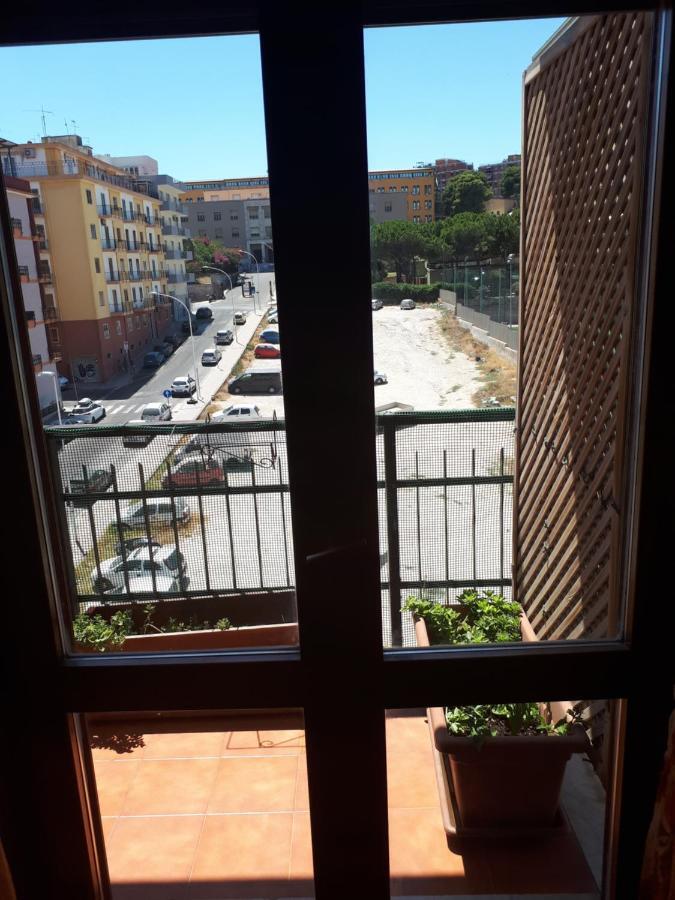 Mari Pintau Hotel Каляри Екстериор снимка
