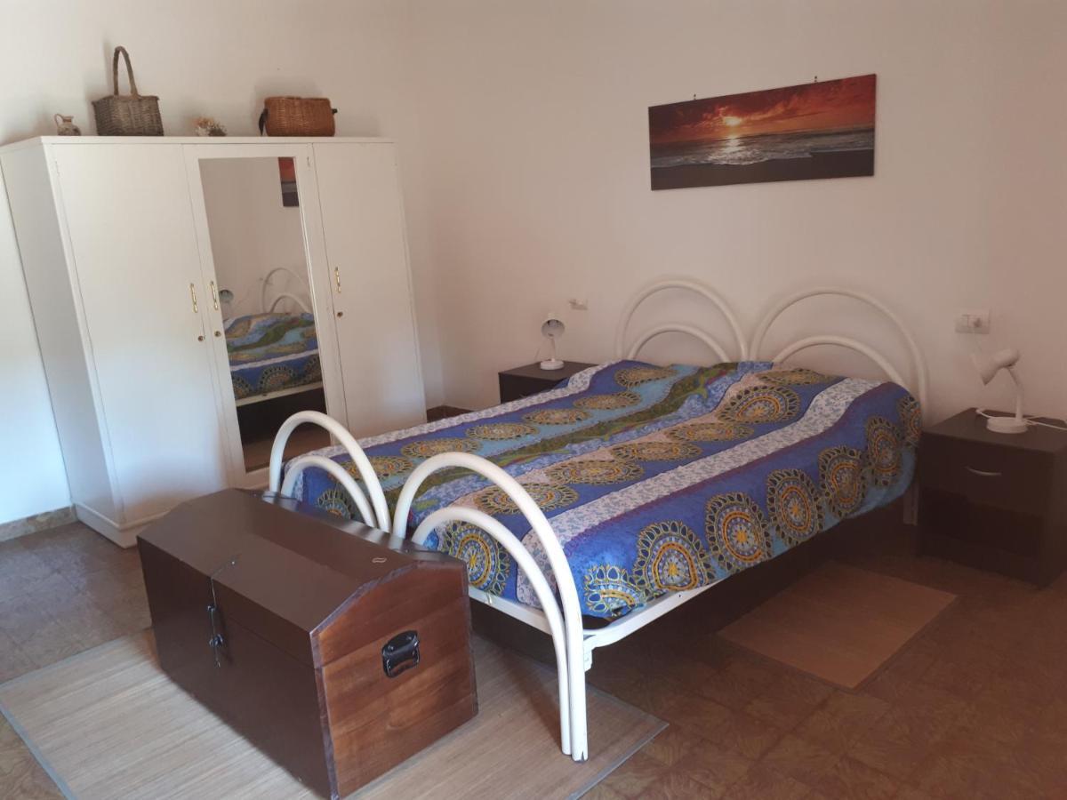 Mari Pintau Hotel Каляри Екстериор снимка